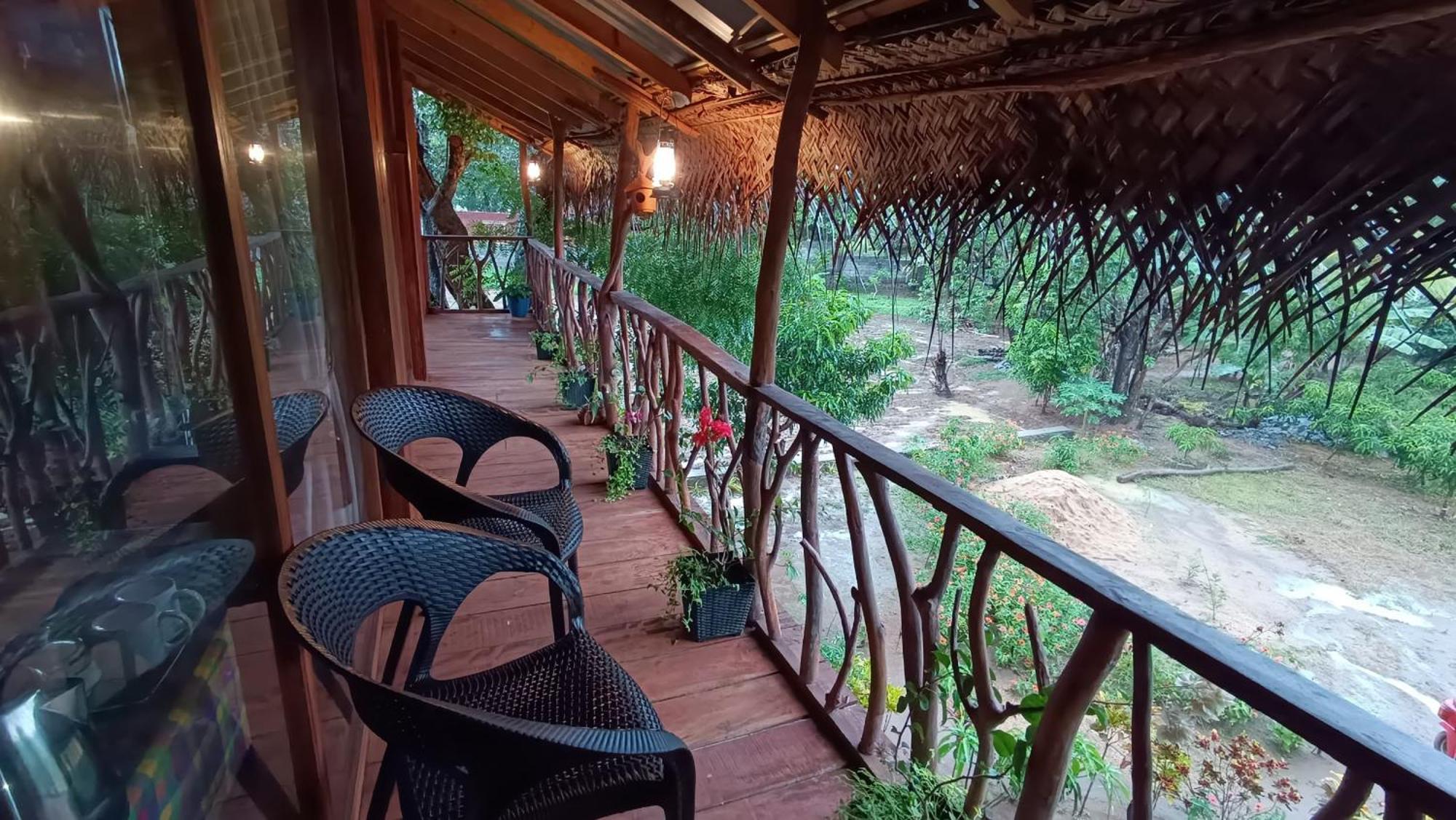 Sigiriya Rock View Tree House Villa ภายนอก รูปภาพ
